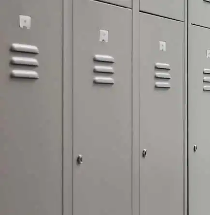 Prácticas de uso de lockers en escuelas