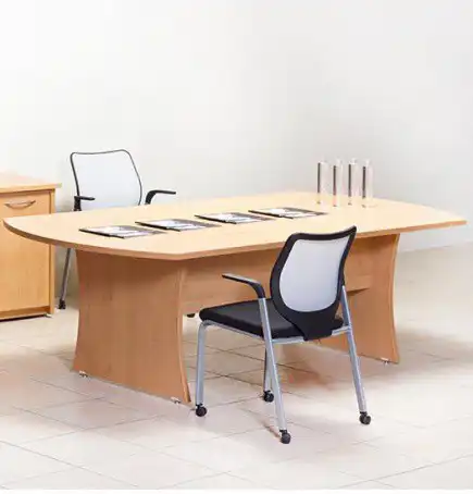 Mesa de Juntas Escarlata